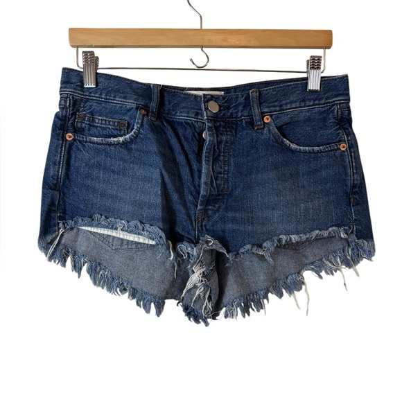 WE THE FREE | denim jeans shorts 27 button fly - Picture 1 of 4